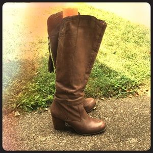 Steve Madden zipper boots with tassel